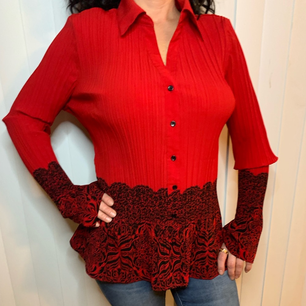 Vintage Blouse💋 - Picture 2 of 6